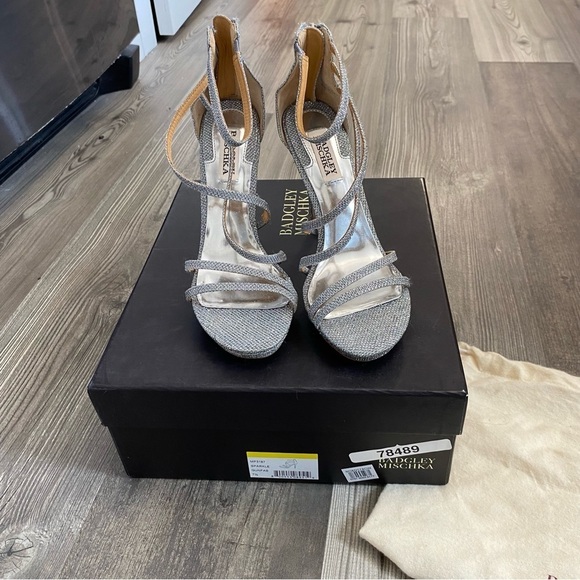 Badgley Mischka Metallic‎ Gunfab Sparkle High Heels 7.5 - Picture 8 of 8